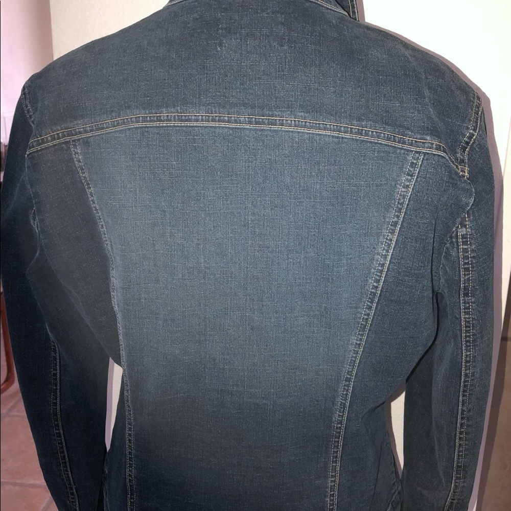 Jean Jacket - Picture 6 of 6